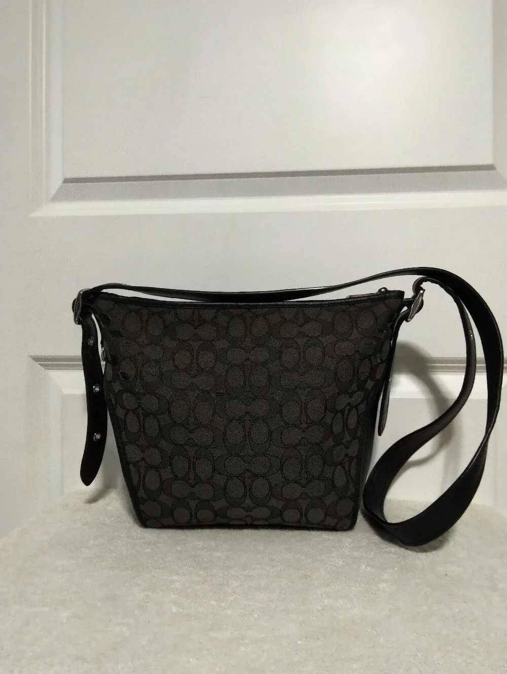 Authenric Coach Signature Canvas & Leather Dufflette Crossbody Bag - 25697